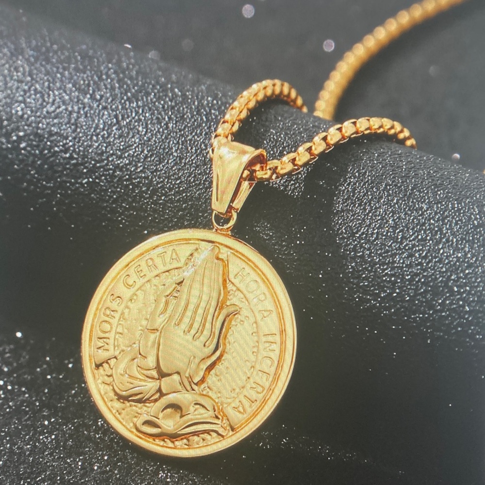 Gold Praying Hands Coin Pendant Necklace - Unbranded